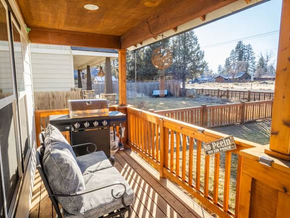 Sisters Locust Lane Retreat