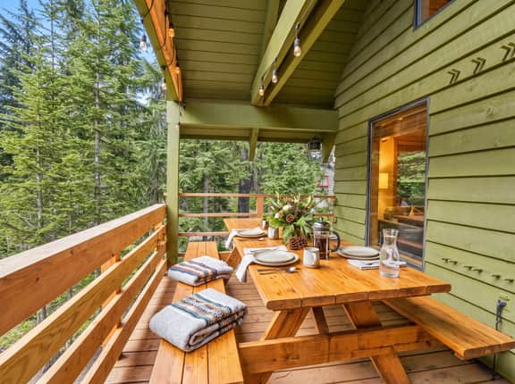 Chalet Camp Creek - Image 4
